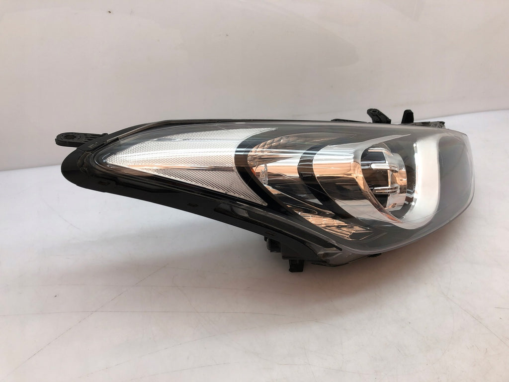 Frontscheinwerfer Hyundai I30 92102-A6060 Rechts Scheinwerfer Headlight