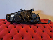 Laden Sie das Bild in den Galerie-Viewer, Frontscheinwerfer Opel Adam 39015506 Links Scheinwerfer Headlight SCH2344123837rd