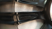 Laden Sie das Bild in den Galerie-Viewer, 1x Alufelge 18 Zoll 7.5" 5x112 52ET Glanz Schwarz A2464010600 Mercedes-Benz W246 FEL4677438732wr