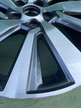 Load image into Gallery viewer, 1x Alufelge 18 Zoll 7.0" 5x108 47 5ET Glanz Graphit L1TC-1007-EA Ford Puma Mg FEL3672373646ge