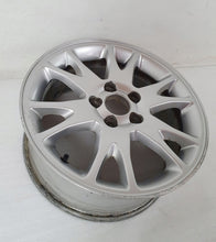 Laden Sie das Bild in den Galerie-Viewer, 1x Alufelge 16 Zoll 7.0&quot; 5x108 49ET 30748333, 30639359 Volvo S60 V70 V50