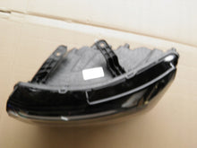 Laden Sie das Bild in den Galerie-Viewer, Frontscheinwerfer Dacia Duster 260603515R Links Scheinwerfer Headlight SCH7316671511is