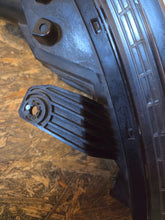 Load image into Gallery viewer, Frontscheinwerfer Hyundai I20 82181B8000 Ein Stück (Rechts oder Links) Headlight