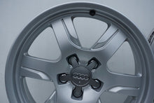 Laden Sie das Bild in den Galerie-Viewer, 4x Alufelge 17 Zoll 7.5" 5x112 28ET Glanz Silber 8T0601025B Audi A4 Rim Wheel FEL4636782446eq
