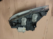 Laden Sie das Bild in den Galerie-Viewer, Frontscheinwerfer BMW X6 E71 7277452 Rechts Scheinwerfer Headlight SCH3995883425fb