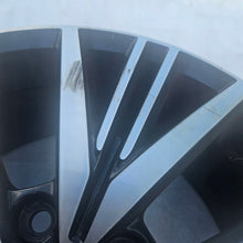 Load image into Gallery viewer, 1x Alufelge 16 Zoll 6.5" 5x112 46ET 5G0601025CD VW Golf Vii Rim Wheel FEL6657352813lp