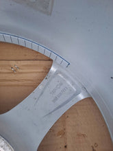 Laden Sie das Bild in den Galerie-Viewer, 1x Alufelge 19 Zoll Mercedes-Benz Cls X218 C218 Rim Wheel FEL5570292203ej