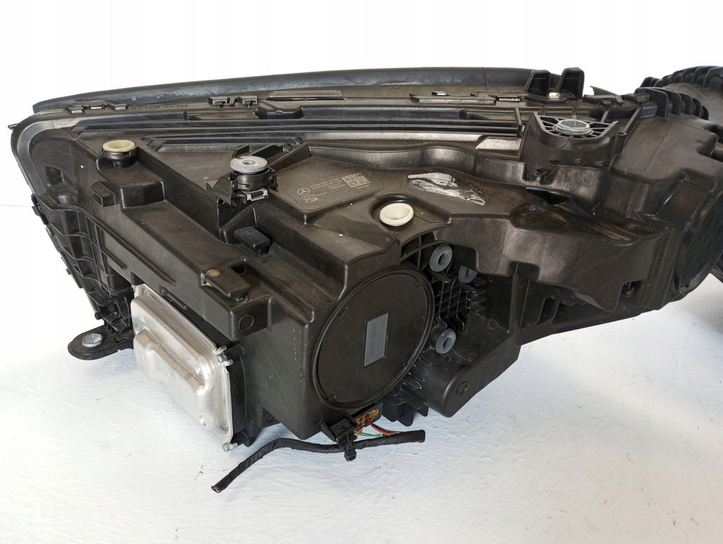 Frontscheinwerfer Mercedes-Benz Glc A2549061500 LED Rechts oder Links SCH4055844331hx