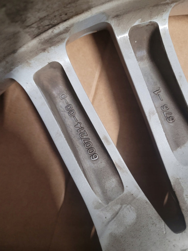 1x Alufelge 19 Zoll 8.0" 5x120 6007214-00-D Tesla Rim Wheel FEL9571207456vw