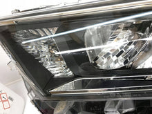 Laden Sie das Bild in den Galerie-Viewer, Frontscheinwerfer Toyota V YWY8037 Full LED Ein Stück (Rechts oder Links)