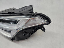 Laden Sie das Bild in den Galerie-Viewer, Frontscheinwerfer Volvo Xc90 II 31468918 Links Scheinwerfer Headlight
