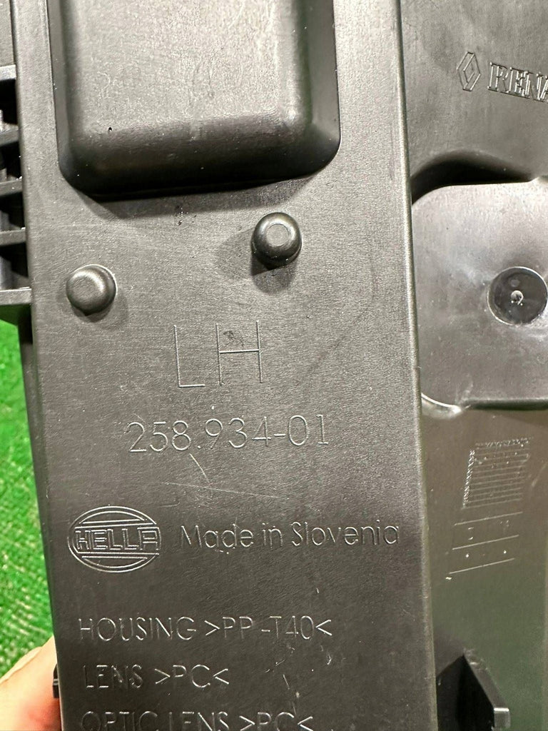 Frontscheinwerfer Renault E-Tech Scenic 266058270R-M-CAR Links Headlight SCH5798661396ww