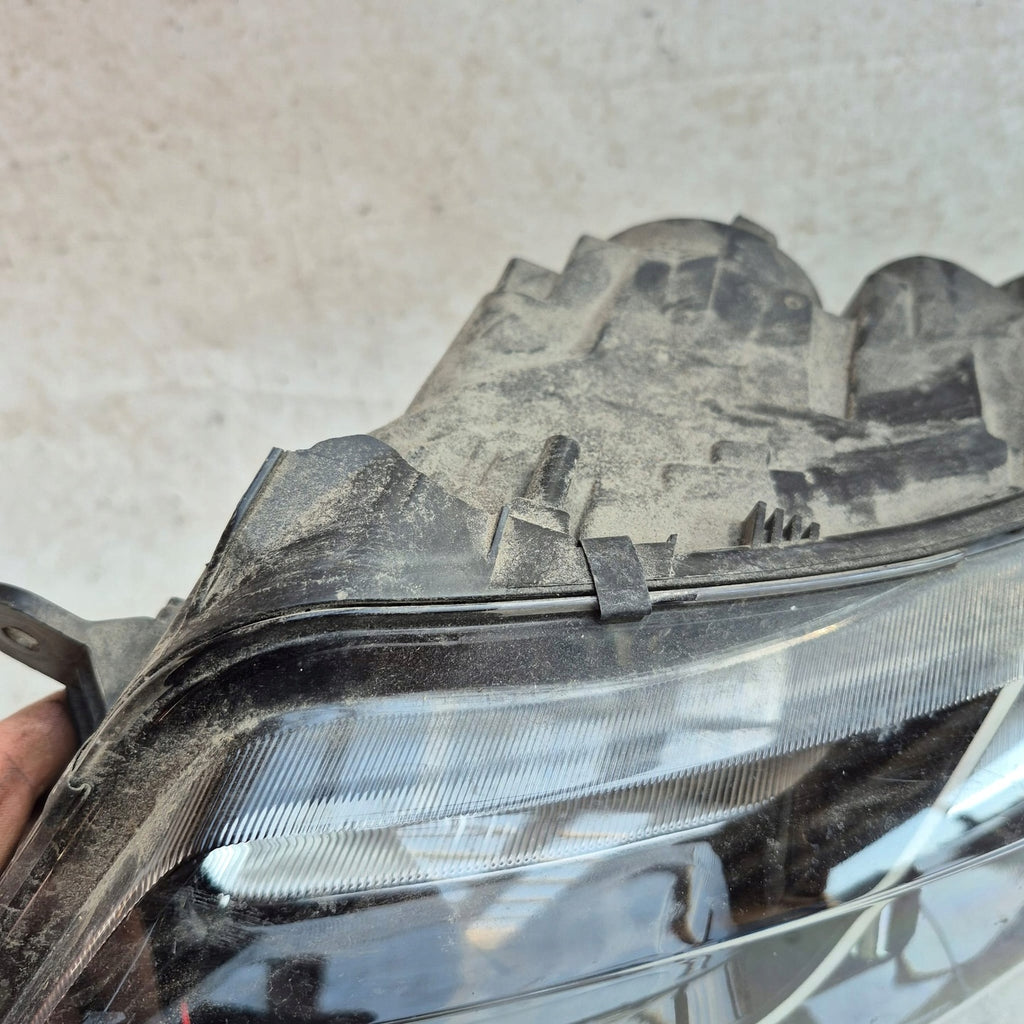 Frontscheinwerfer Dacia Duster 260609367R Links Scheinwerfer Headlight