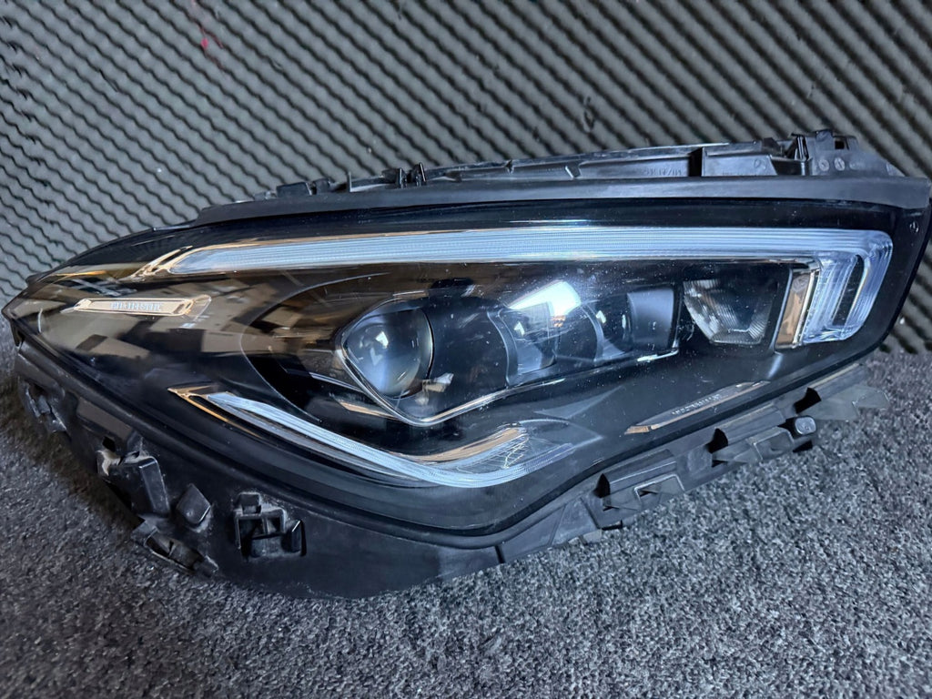 Frontscheinwerfer Mercedes-Benz Cla X118 C118 A1189069000 Rechts Headlight SCH3357917544xf