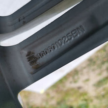 Load image into Gallery viewer, 1x Alufelge 18 Zoll 8.0" 5x112 44ET Glanz Grau 3G0601025BN VW Passat B8 FEL6659979097iq