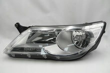 Laden Sie das Bild in den Galerie-Viewer, Frontscheinwerfer VW Tiguan 5N1941031AB Links Scheinwerfer Headlight SCH9048971828am