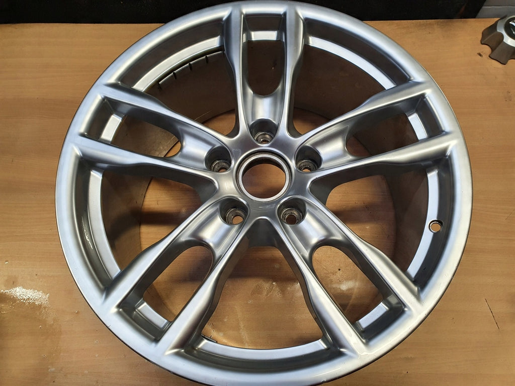 1x Alufelge 19 Zoll 9.5" 5x130 45ET Silber 98136214902 Porsche Cayman Rim Wheel