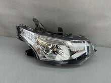 Laden Sie das Bild in den Galerie-Viewer, Frontscheinwerfer Mitsubishi Outlander III 103419012134 Xenon FALSE Headlight SCH7955767322pr