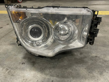 Load image into Gallery viewer, Frontscheinwerfer Mercedes-Benz A9608202339 Rechts Scheinwerfer Headlight SCH6172264673td