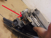 Load image into Gallery viewer, Frontscheinwerfer Mazda 6 Xenon Ein Stück (Rechts oder Links) Headlight