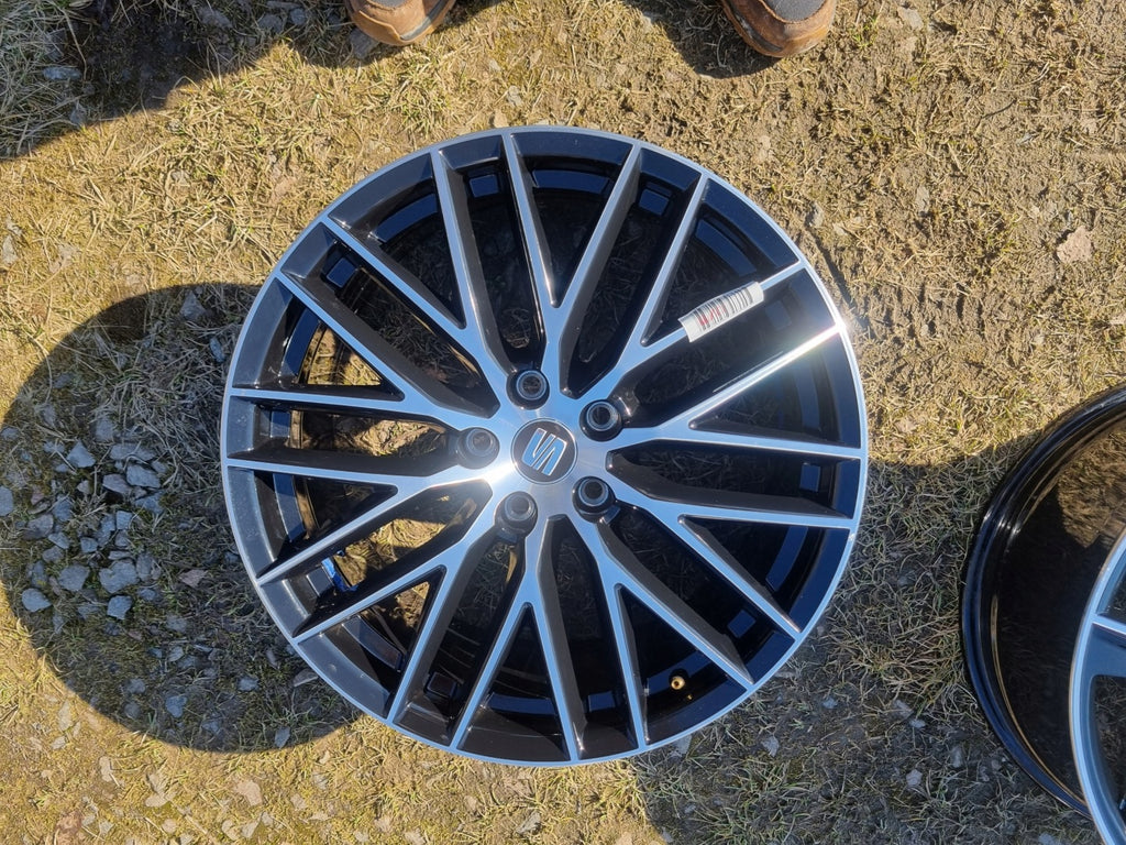 1x Alufelge 19 Zoll 8.0" 5x112 50ET Glanz 5F0071490A Seat Leon Rim Wheel FEL8895010286qh