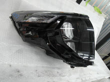 Load image into Gallery viewer, Frontscheinwerfer Ford Courier R2X613W029CE Ein Stück (Rechts oder Links) SCH9562320073jo