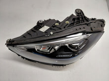 Laden Sie das Bild in den Galerie-Viewer, Frontscheinwerfer Mercedes-Benz W206 A2069060703 Full LED Links Headlight SCH8592928418oi