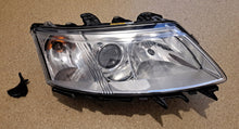 Laden Sie das Bild in den Galerie-Viewer, Frontscheinwerfer Saab 9-3 Xenon Rechts Scheinwerfer Headlight