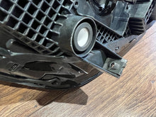 Load image into Gallery viewer, Frontscheinwerfer Audi A1 82A941033D LED Links Scheinwerfer Headlight