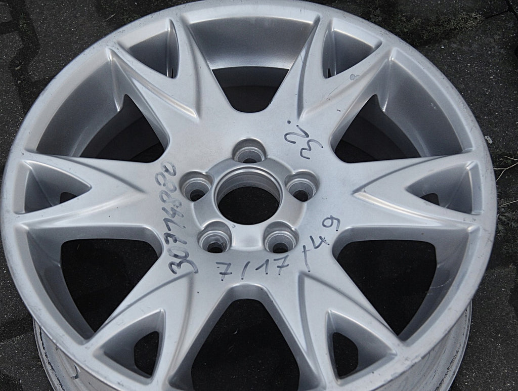 1x Alufelge 17 Zoll 7.0" 5x108 49ET 30635510 Volvo Xc70 Rim Wheel