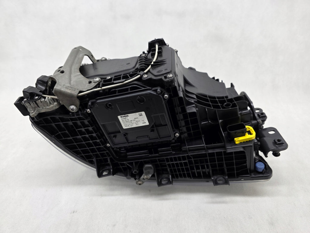 Frontscheinwerfer 2674390 LED Links Scheinwerfer Headlight SCH5175955974ku