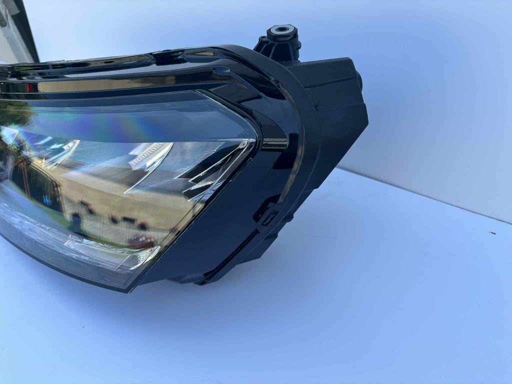 Frontscheinwerfer Skoda Fabia I 6VB941015 LED Ein Stück (Rechts oder Links)