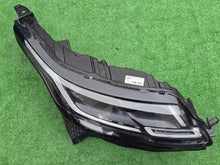 Laden Sie das Bild in den Galerie-Viewer, Frontscheinwerfer Land Rover Velar J8A2-13W029-LE Full LED Rechts Headlight SCH8569073258ck