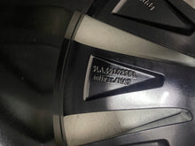 Load image into Gallery viewer, 1x Alufelge 21 Zoll 8.5" 5x112 40ET Glanz Schwarz 5LA601025L Skoda Enyaq FEL3843383063kp
