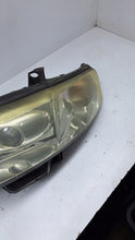 Laden Sie das Bild in den Galerie-Viewer, Frontscheinwerfer Opel Vectra B 301179271 Xenon Links Scheinwerfer Headlight