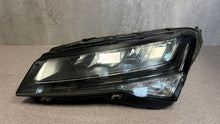 Laden Sie das Bild in den Galerie-Viewer, Frontscheinwerfer Skoda Superb III 3V1941015C Links Scheinwerfer Headlight SCH6263006599rf