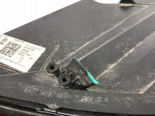 Laden Sie das Bild in den Galerie-Viewer, Frontscheinwerfer VW Passat 3J1941035 Links Scheinwerfer Headlight SCH7957091396ev