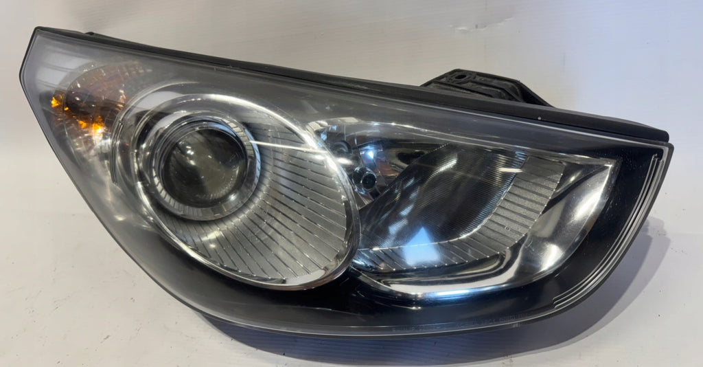 Frontscheinwerfer Hyundai Ix35 92102-2Y Rechts Scheinwerfer Headlight SCH9083991576sv