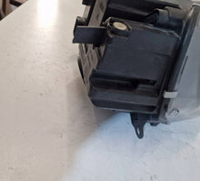 Laden Sie das Bild in den Galerie-Viewer, Frontscheinwerfer Mini Countryman F60 748197604 Rechts Scheinwerfer Headlight SCH8342345645ud