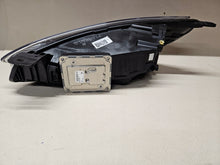 Laden Sie das Bild in den Galerie-Viewer, Frontscheinwerfer Ford Focus MX7B-13E014 LED Rechts Scheinwerfer Headlight SCH8371072419eg