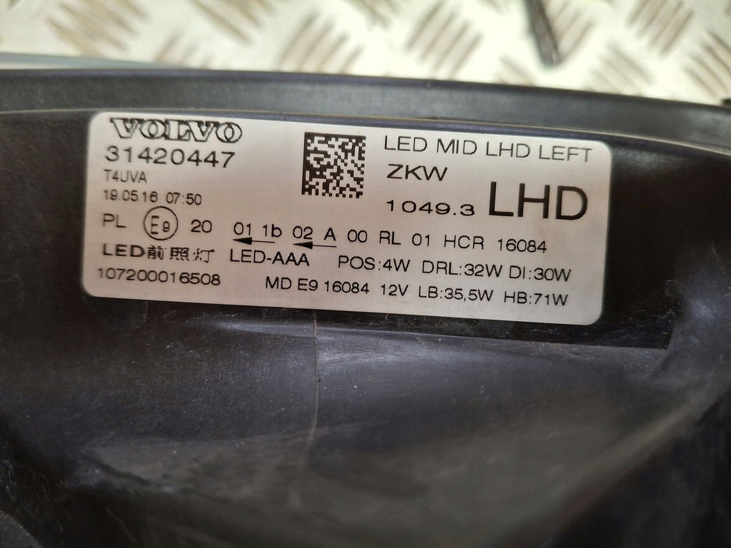 Frontscheinwerfer Volvo V40 31420447 LED Links Scheinwerfer Headlight SCH8615814538lu
