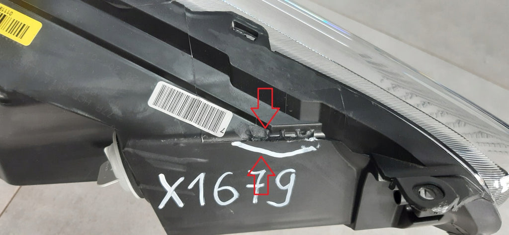 Frontscheinwerfer Ford Fiesta I VI 20-201-01118 Ein Stück (Rechts oder Links) SCH3088309361kw