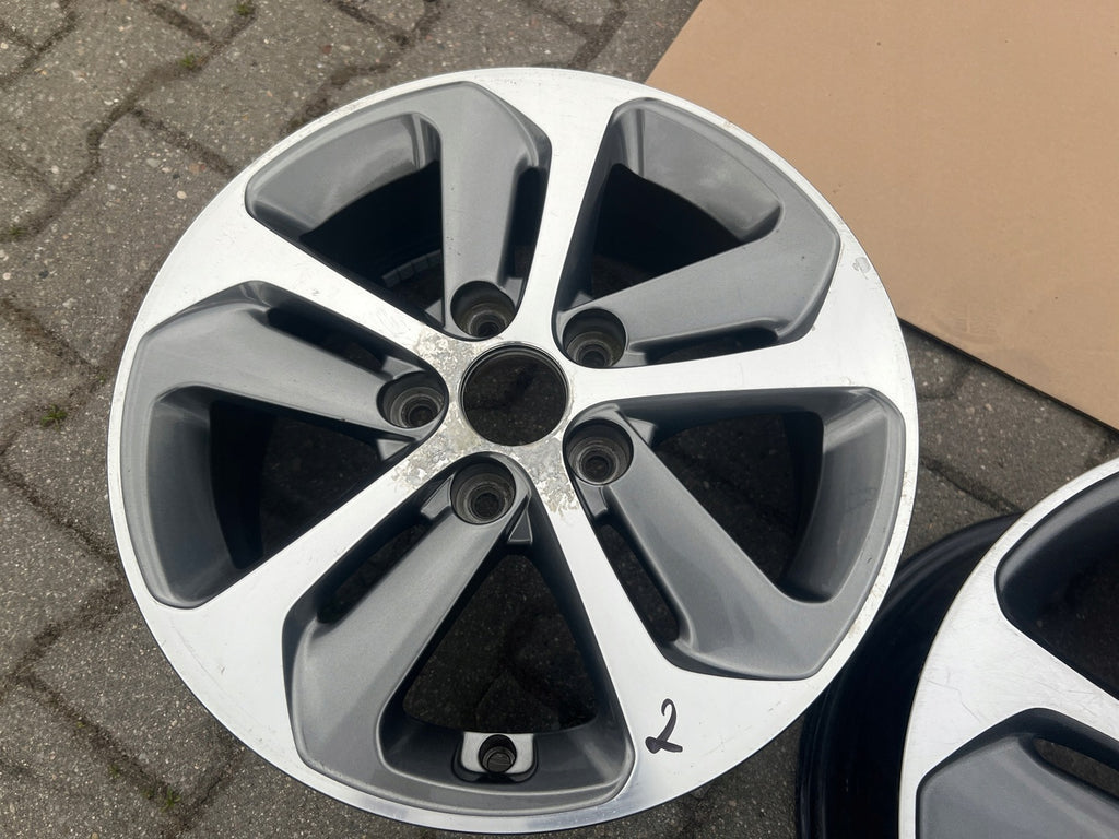 1x Alufelge 16 Zoll 6.5" 5x114.3 52910-AG700-422 Hyundai I30 Rim Wheel
