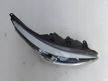 Load image into Gallery viewer, Frontscheinwerfer Kia Ceed 92102-A2010 Ein Stück (Rechts oder Links) Headlight