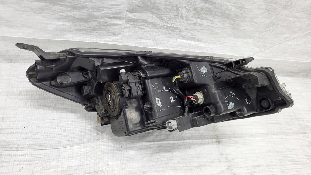 Frontscheinwerfer Toyota Yaris Links Scheinwerfer Headlight
