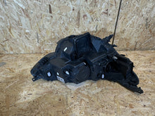 Laden Sie das Bild in den Galerie-Viewer, Frontscheinwerfer Renault Megane IV 260603157R Links Scheinwerfer Headlight SCH8186438686ld