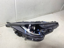 Laden Sie das Bild in den Galerie-Viewer, Frontscheinwerfer Toyota Corolla 81110-02S70 81110-02S78 LED Rechts oder Links