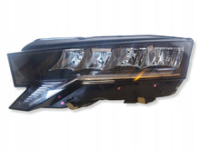 Laden Sie das Bild in den Galerie-Viewer, Frontscheinwerfer Skoda Octavia IV 0301134231AA LE22A64975E4941009 Links SCH3461341270ia