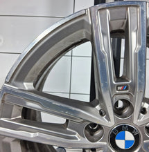 Laden Sie das Bild in den Galerie-Viewer, 1x Alufelge 17 Zoll 7.5" 5x120 54ET Glanz Graphit 8053523 BMW 1 F40 Mg Rim Wheel FEL3817227425sj