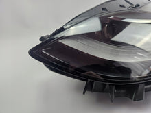 Laden Sie das Bild in den Galerie-Viewer, Frontscheinwerfer Tesla Model 3 1514952-00-D Full LED Links Headlight SCH4507023151vy